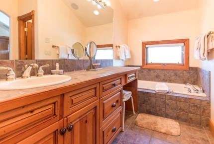 CrossTimbers Townhome - Steamboat Springs, Colorado