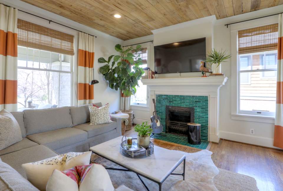 Hillsboro Luxury - Nashville, Tennessee