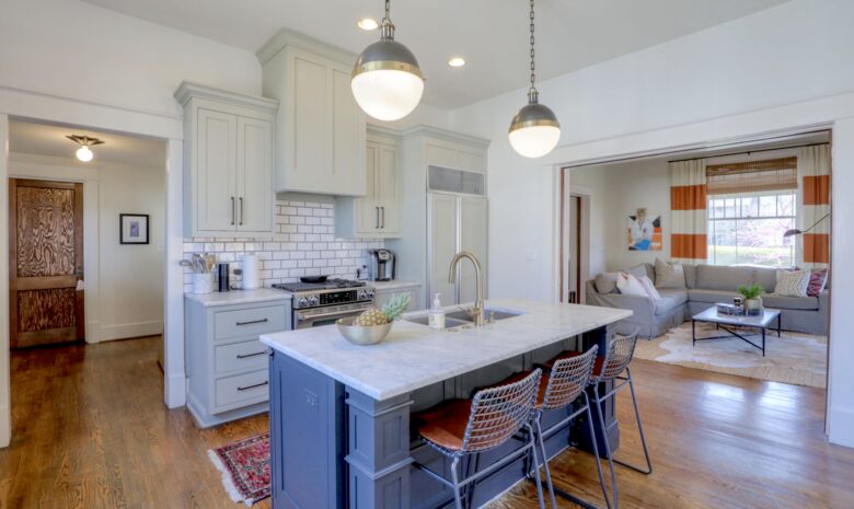 Hillsboro Luxury - Nashville, Tennessee