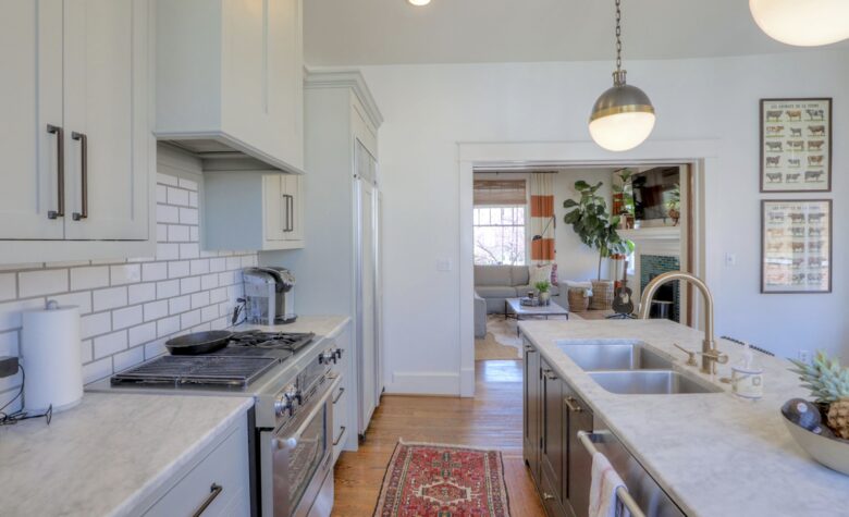 Hillsboro Luxury - Nashville, Tennessee