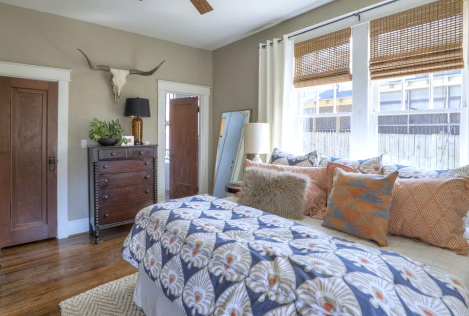 Hillsboro Luxury - Nashville, Tennessee