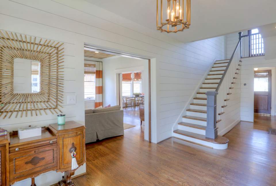 Hillsboro Luxury - Nashville, Tennessee