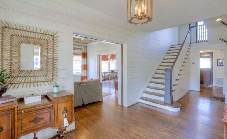 Hillsboro Luxury - Nashville, Tennessee