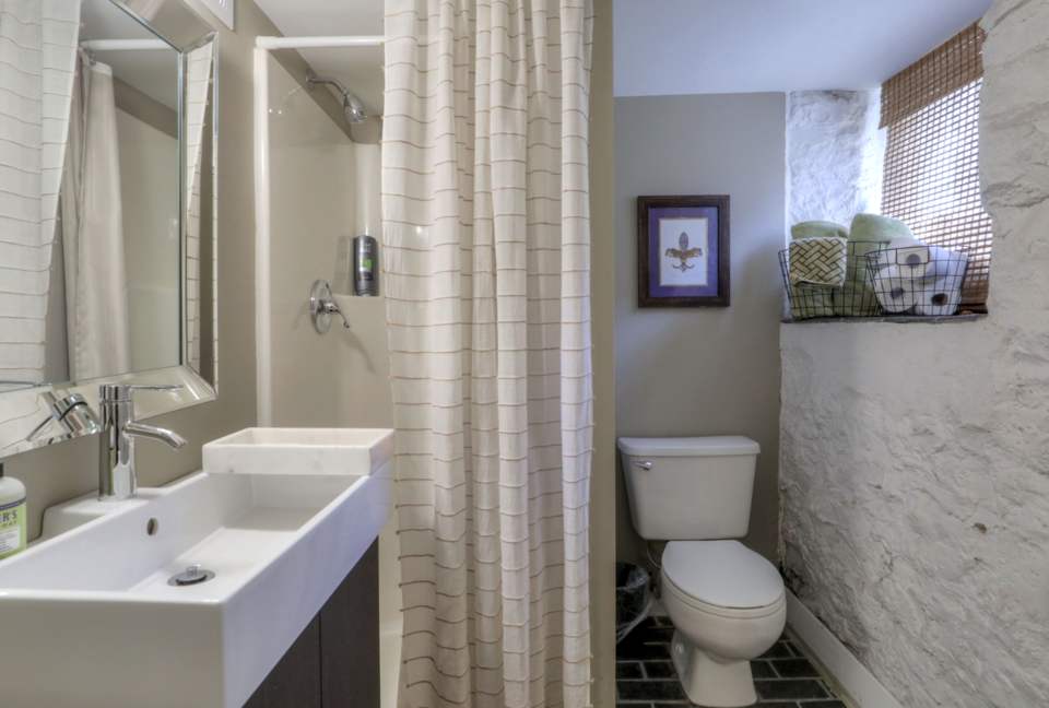 Hillsboro Luxury - Nashville, Tennessee