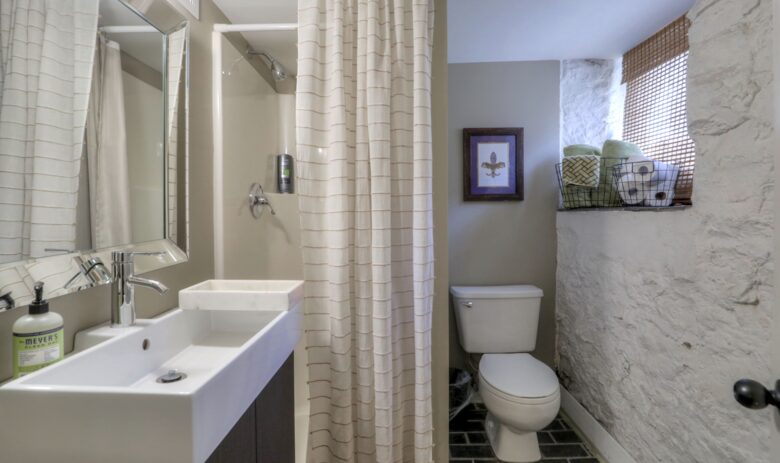 Hillsboro Luxury - Nashville, Tennessee