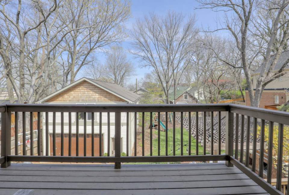 Hillsboro Luxury - Nashville, Tennessee