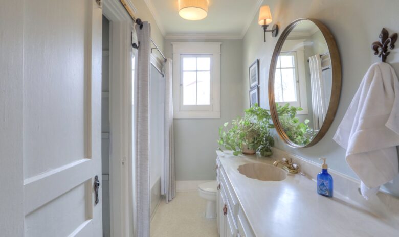 Hillsboro Luxury - Nashville, Tennessee