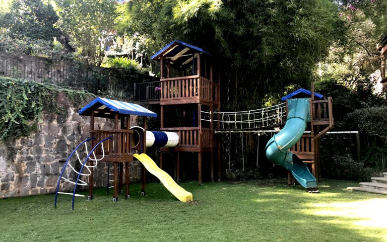 Giant private play area + zip line