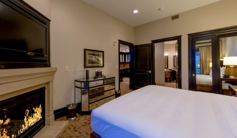 Extravagant Three-Bedroom Residence at the Waldorf Astoria - Park City, Utah