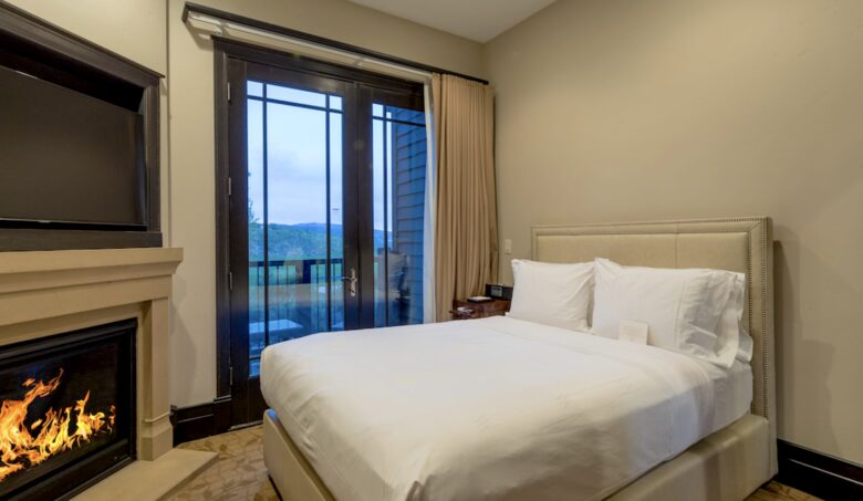 Extravagant Three-Bedroom Residence at the Waldorf Astoria - Park City, Utah