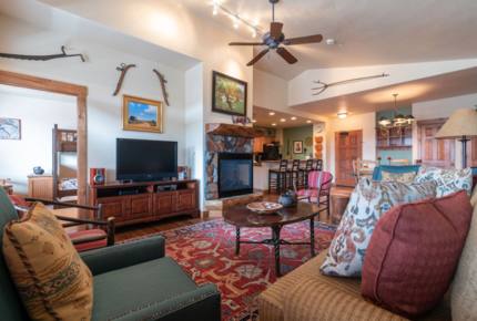 Timberline Lodge at Trappeur's Crossing - Steamboat Springs, Colorado