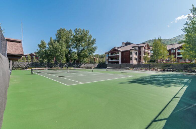 Timberline Lodge at Trappeur's Crossing - Steamboat Springs, Colorado