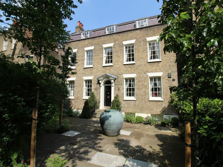 Huge 18th Century Georgian London Townhouse (R) - London, United Kingdom