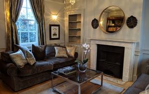 Huge 18th Century Georgian London Townhouse (R)