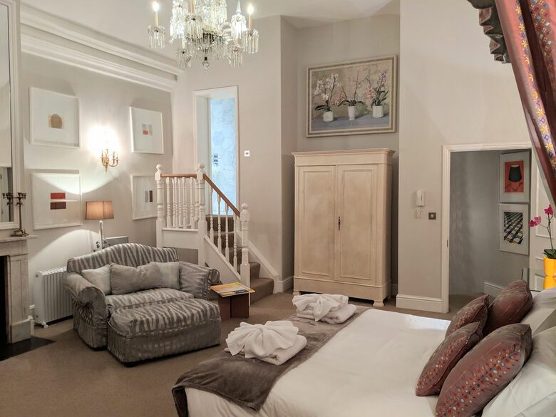 Huge 18th Century Georgian London Townhouse (R) - London, United Kingdom