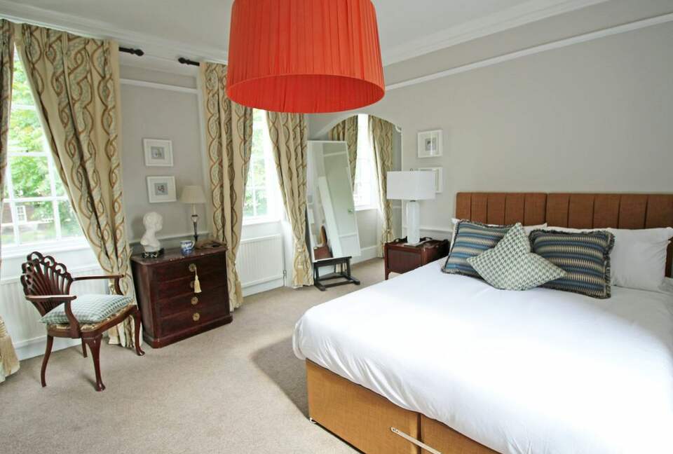 Huge 18th Century Georgian London Townhouse (R) - London, United Kingdom