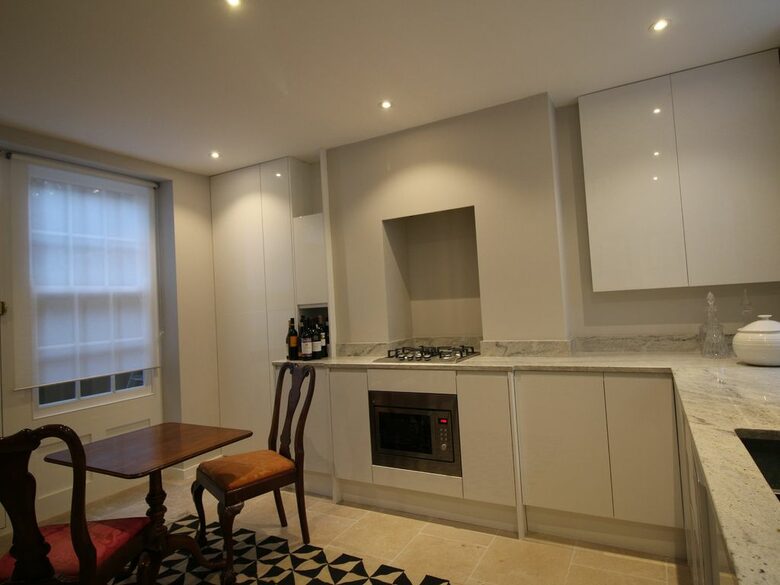 Huge 18th Century Georgian London Townhouse (R) - London, United Kingdom