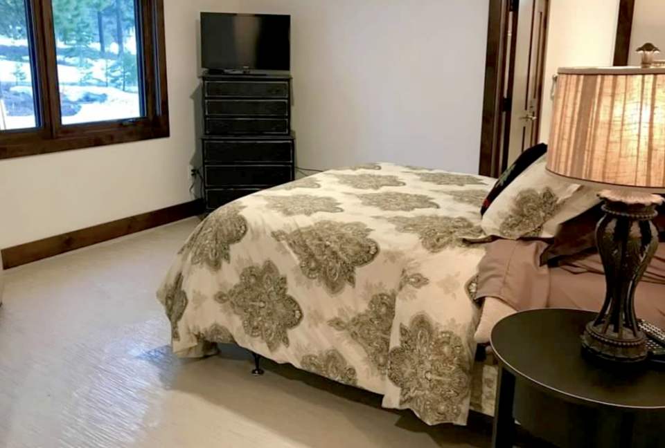 Lahontan Lodge Luxury - Truckee, California