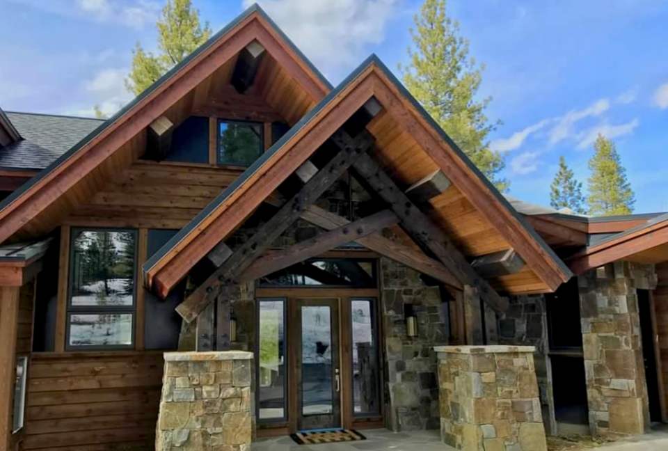 Lahontan Lodge Luxury - Truckee, California