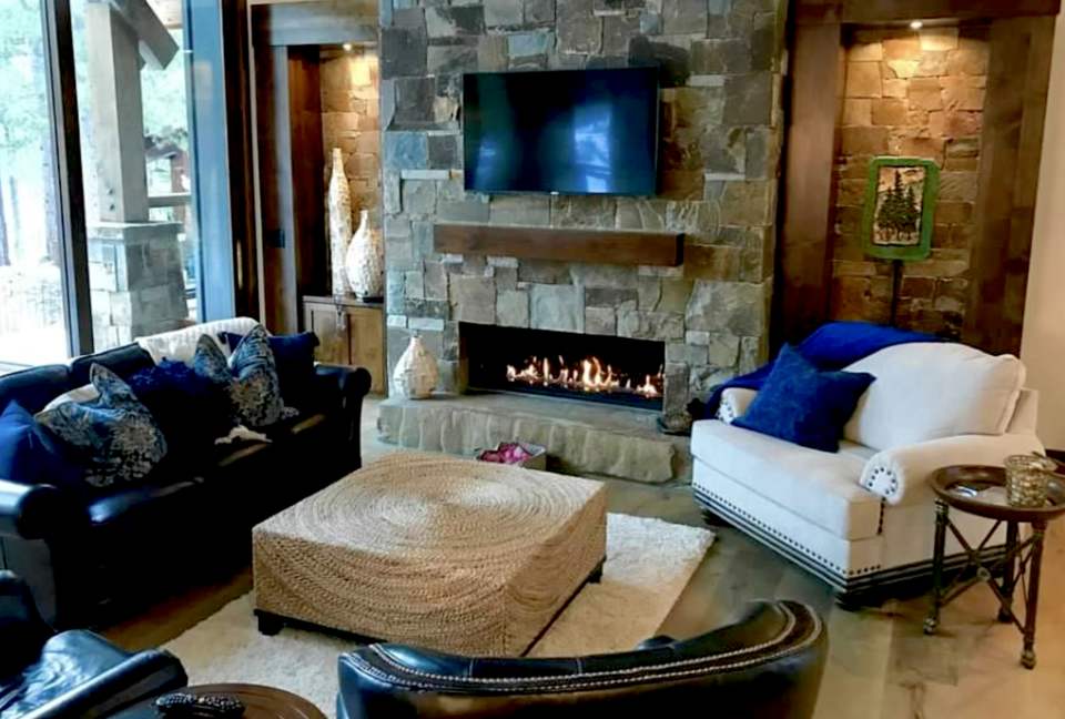 Lahontan Lodge Luxury - Truckee, California