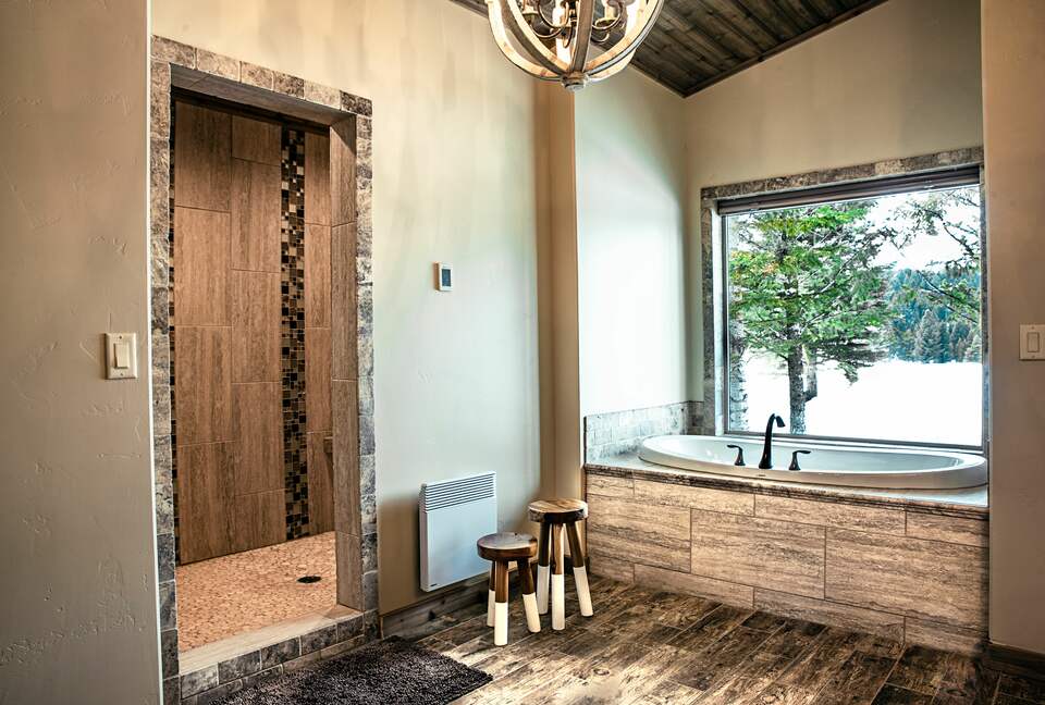 Erikson's Yellowstone Cabin - Island Park, Idaho