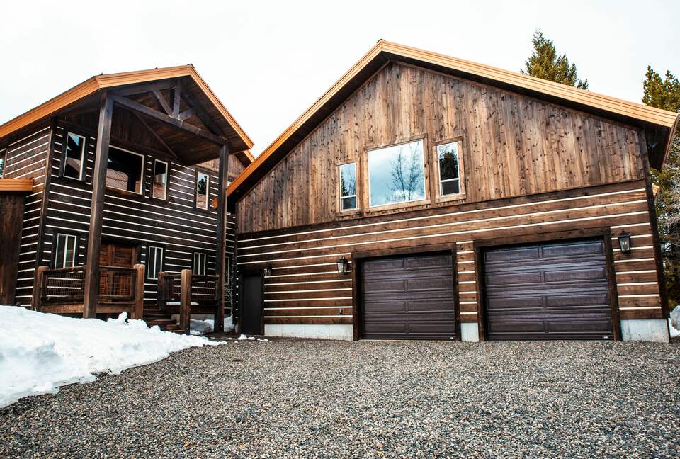 Erikson's Yellowstone Cabin - Island Park, Idaho