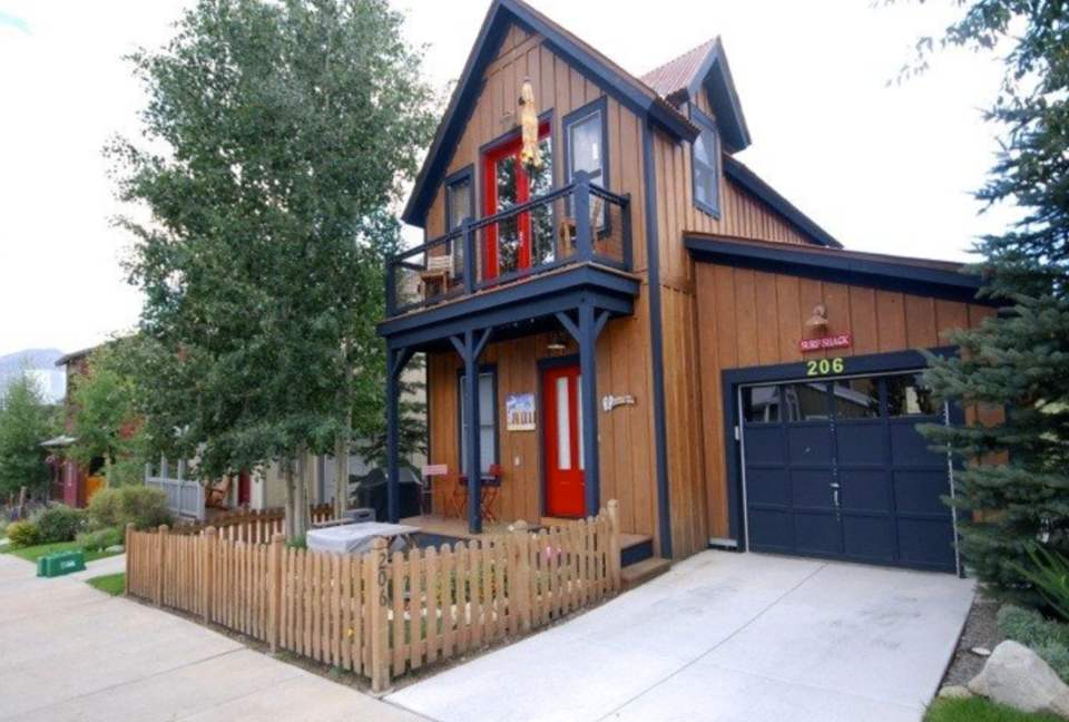 Iron Horse - Surf Shack Crested Butte - Crested Butte, Colorado