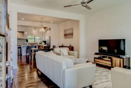 Germantown Luxury - Nashville, Tennessee