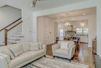 Germantown Luxury - Nashville, Tennessee