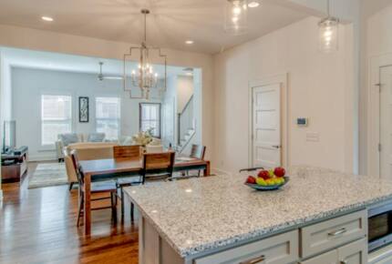 Germantown Luxury - Nashville, Tennessee