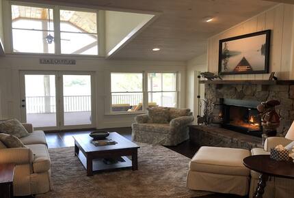 Tranquil Mountain Lake Home with Breathtaking Views - Hiawassee, Georgia