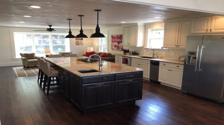 Tranquil Mountain Lake Home with Breathtaking Views - Hiawassee, Georgia