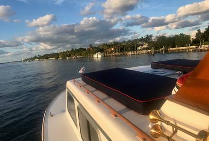 Kingfisher Luxury Yacht 50' Huckins Corinthian - 3 Day - 2 Night Weekend East Coast Cruise - Sag Harbor, New York