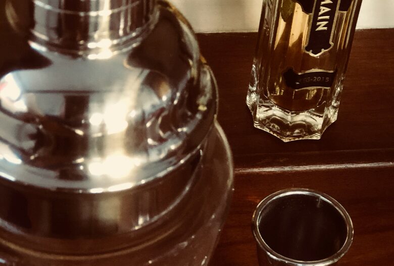 Kingfisher Luxury Yacht 50' Huckins Corinthian - 3 Day - 2 Night Weekend East Coast Cruise - Sag Harbor, New York