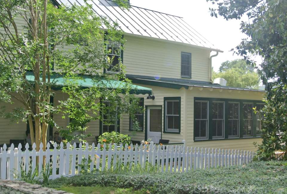 Foster Harris House - Mountain View Room - Washington, Virginia