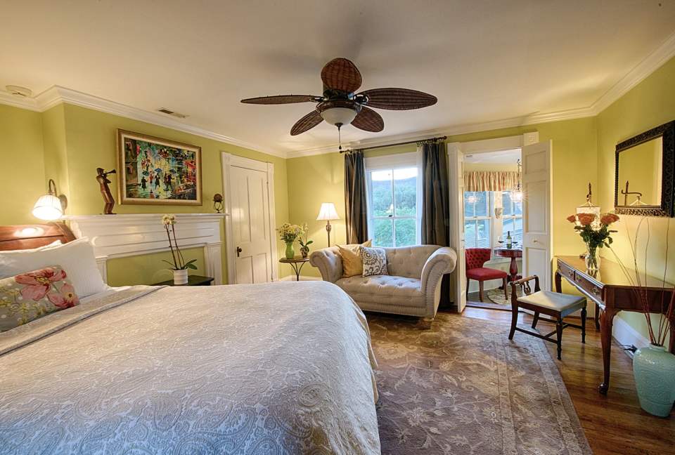 Foster Harris House - Mountain View Room - Washington, Virginia