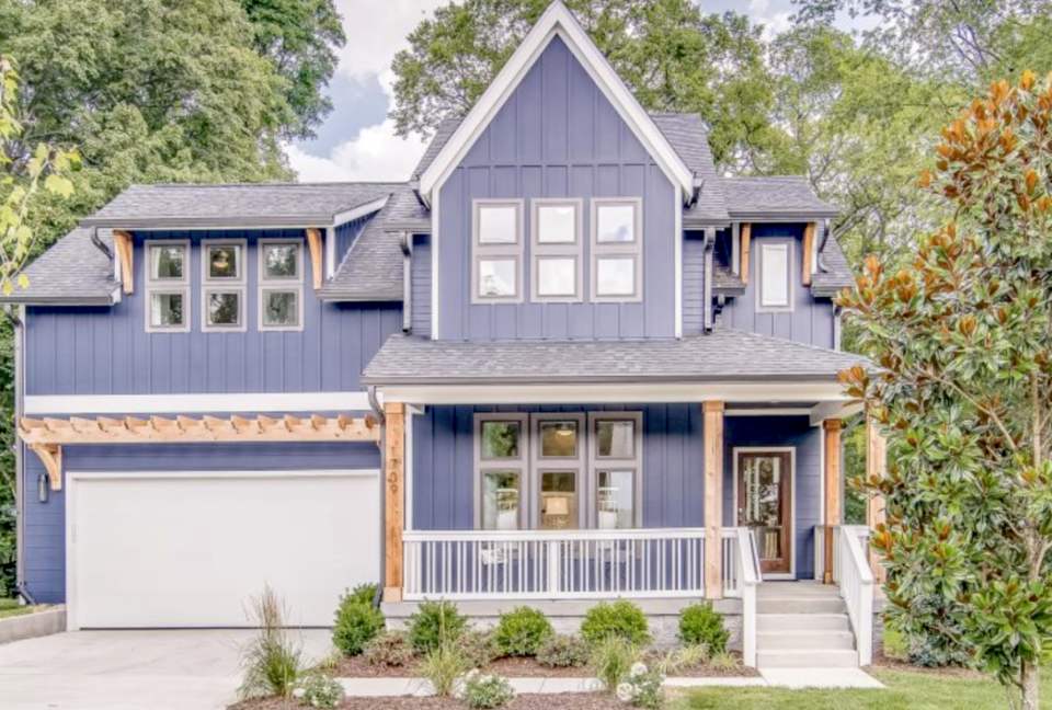 The Southern Magnolia - Nashville, Tennessee