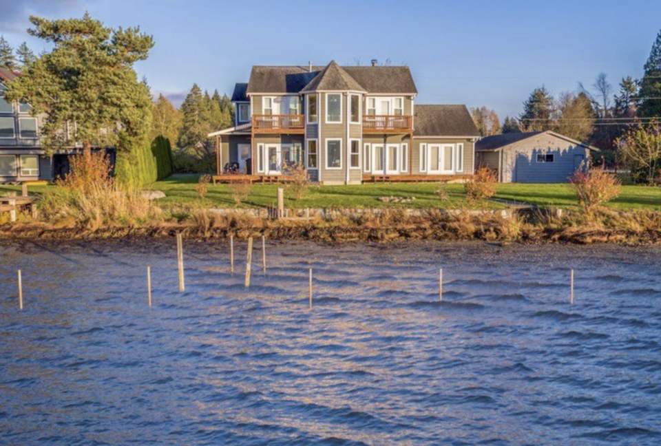 Waterfront Sunset Home in Birch Bay - Blaine, Washington