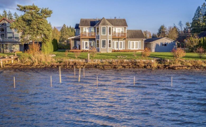 Waterfront Sunset Home in Birch Bay - Blaine, Washington