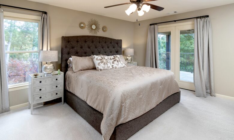 Pickwick Lakefront Luxury - Savannah, Tennessee