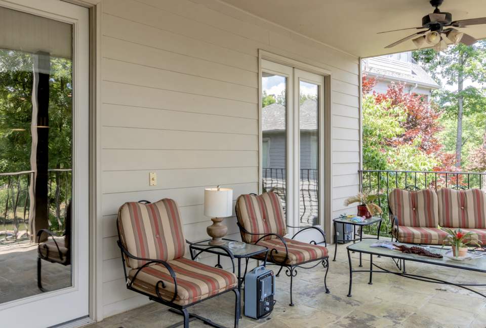 Pickwick Lakefront Luxury - Savannah, Tennessee