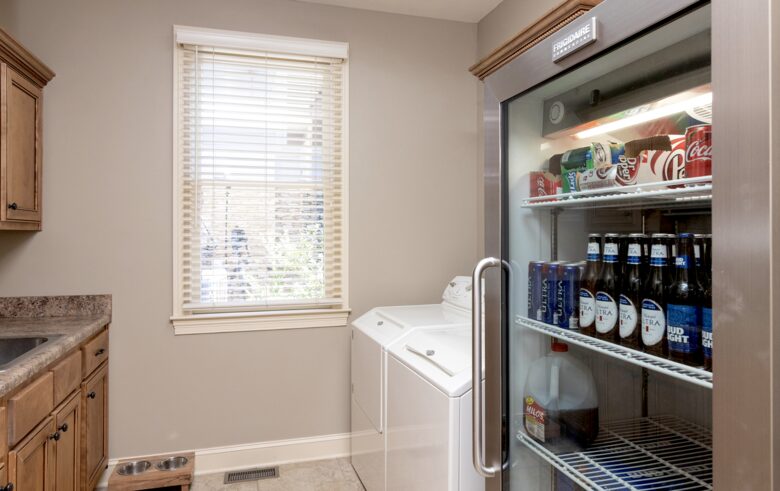 Pickwick Lakefront Luxury - Savannah, Tennessee