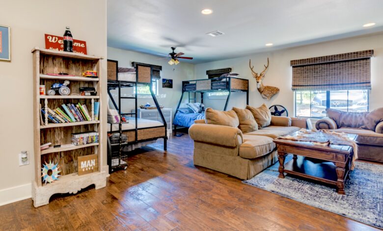 2 twins over full bunks