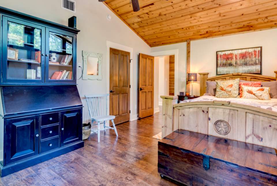 Bedroom 3 "Stargazer" - Queen bed