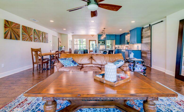 Open area kitchen, dining & living - perfect to entertain