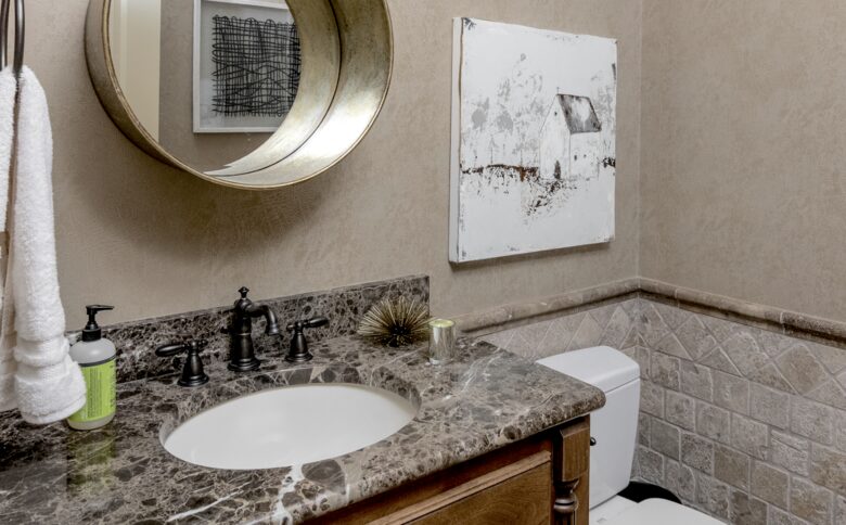 Pickwick Lakefront Luxury - Savannah, Tennessee