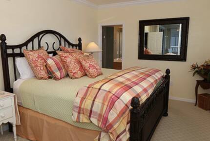 Sea Chase Luxury Vanderbilt Beachfront - Naples, Florida