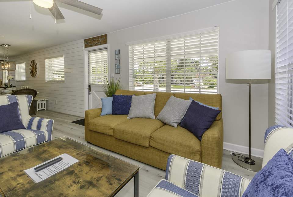 Sea Shell Beach Cottage - Indian Rocks Beach, Florida