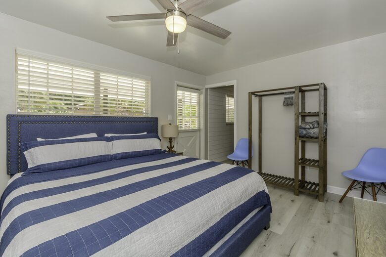 Sea Shell Beach Cottage - Indian Rocks Beach, Florida