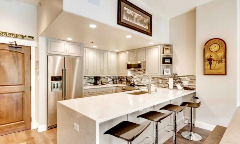 Borders Lodge Luxury Residence - Ski-In/Ski-Out - Avon, Colorado